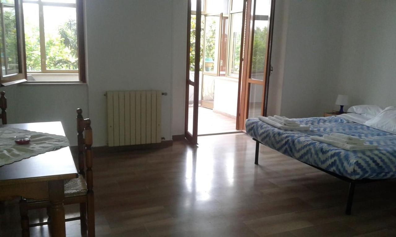 Villa Lucia Affitta Camere Formia Ngoại thất bức ảnh